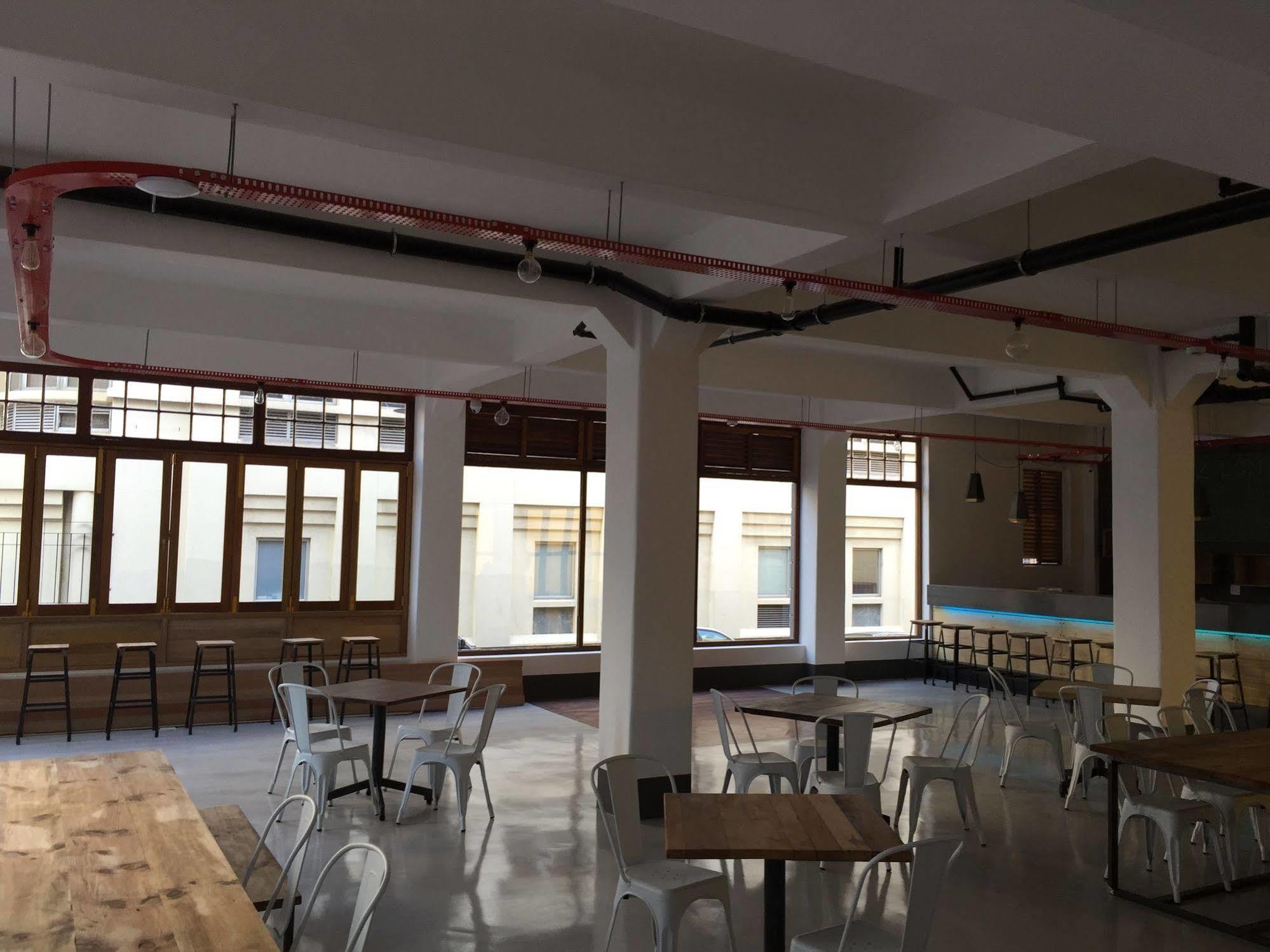 Albergue 91 Loop Boutique